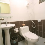 Bathroom_toilet_new